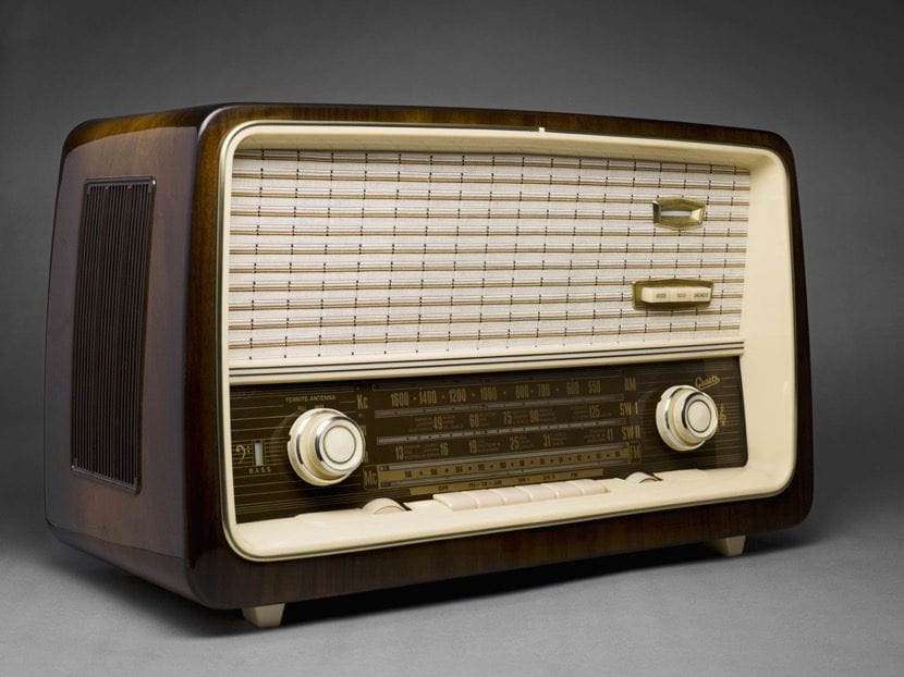 caracteristicas de la radio antigua