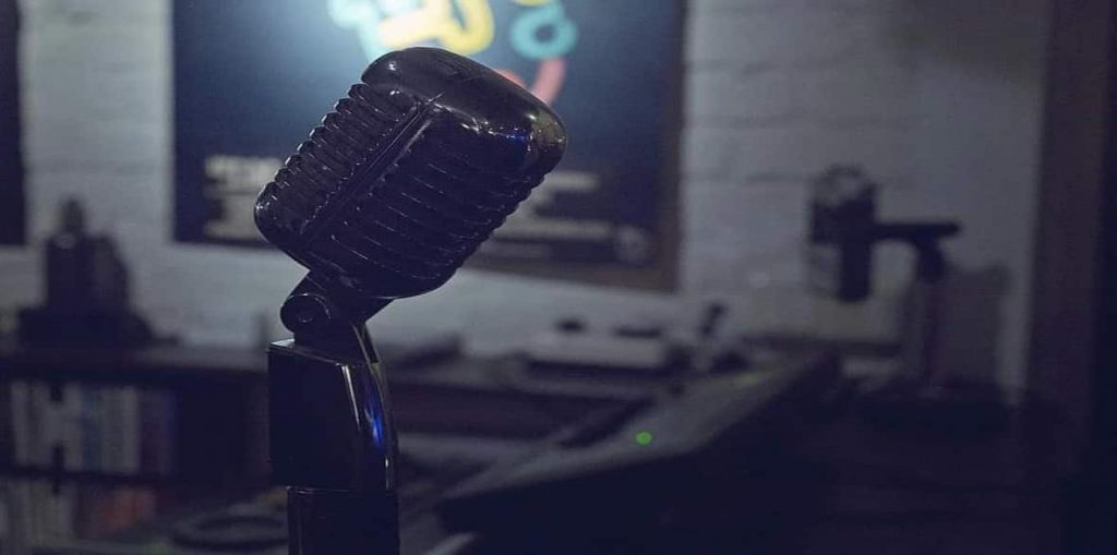 como son las noticias en la radio online