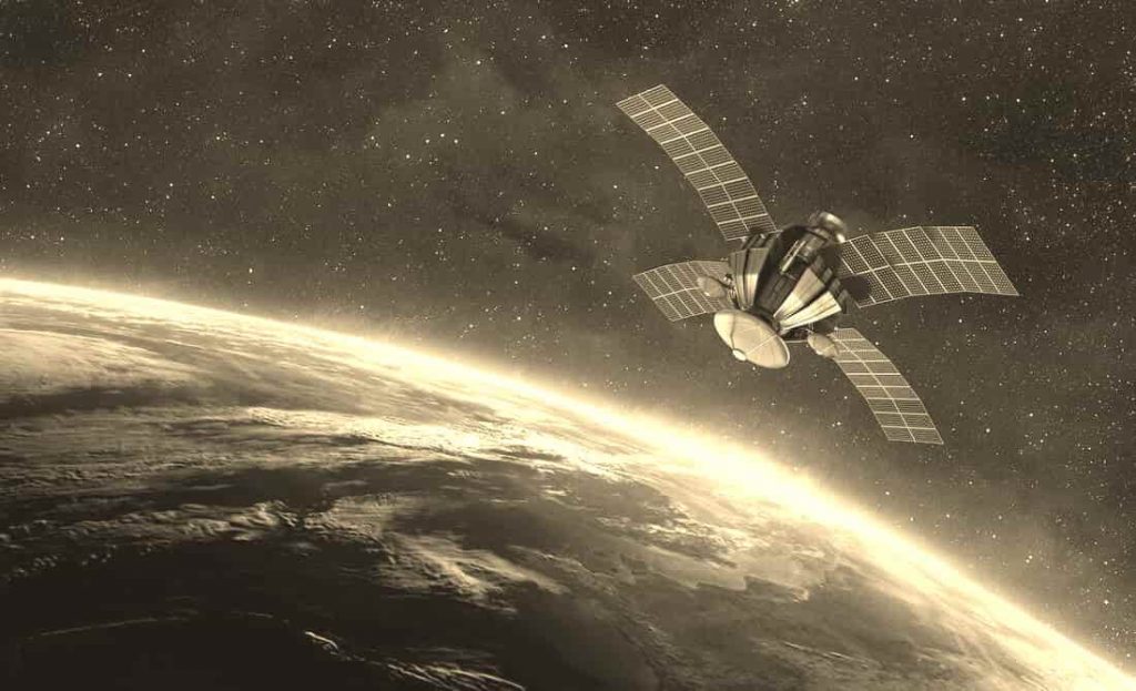 escuchar la radio por satelite gratis